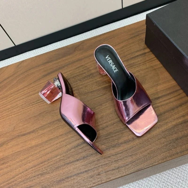 Versace Slippers ModernLook 37407