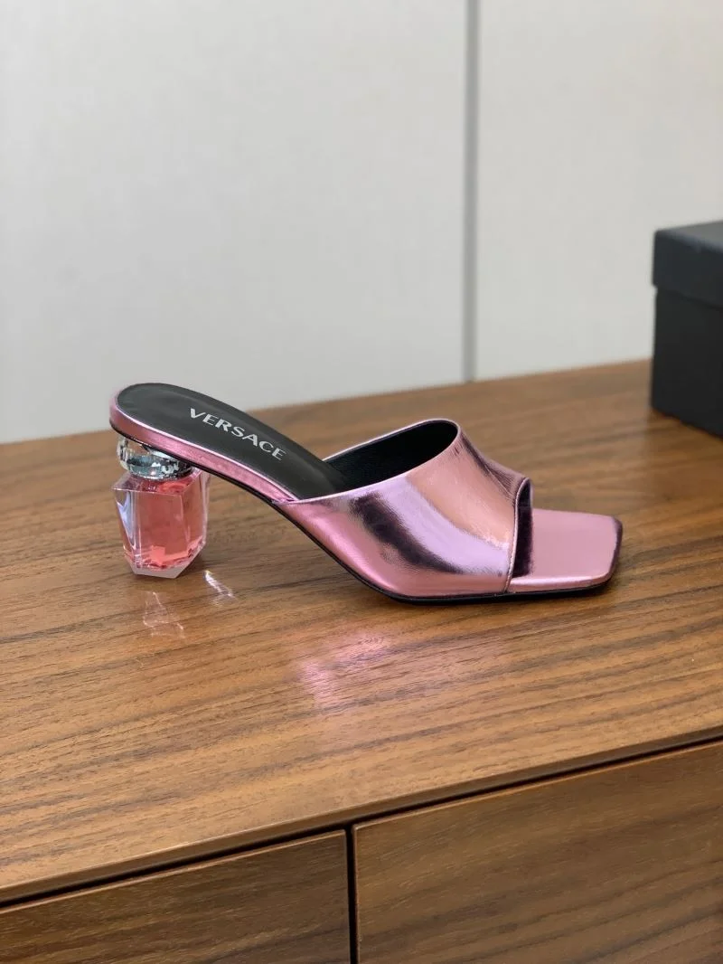 Versace Slippers ModernLook 37407