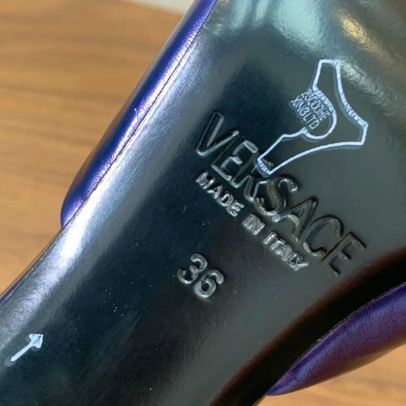 Tailored Versace Slippers 37401