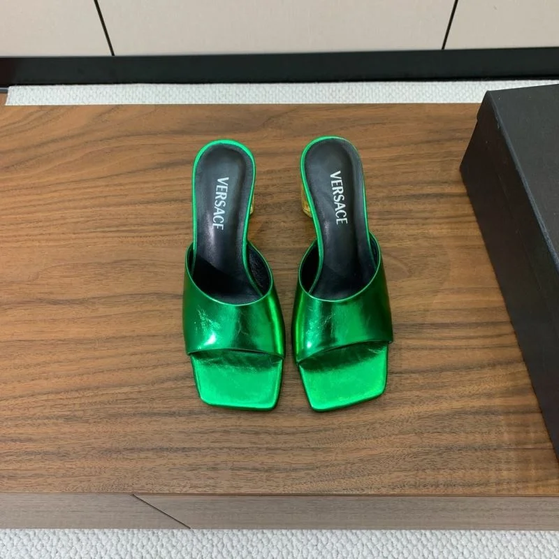 WellDesigned Versace Slippers 37410