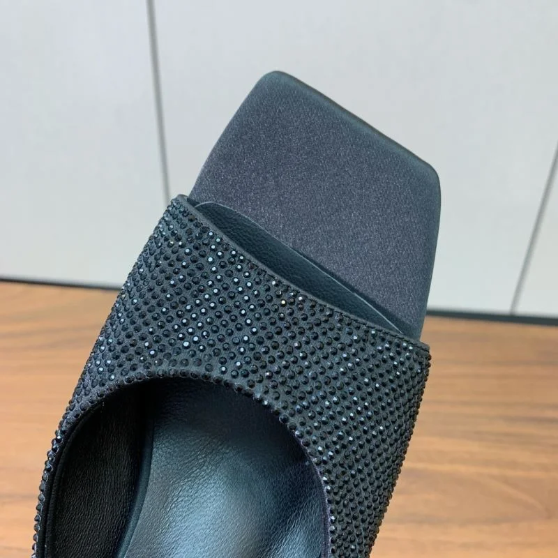 Affordable Versace Slippers 37402