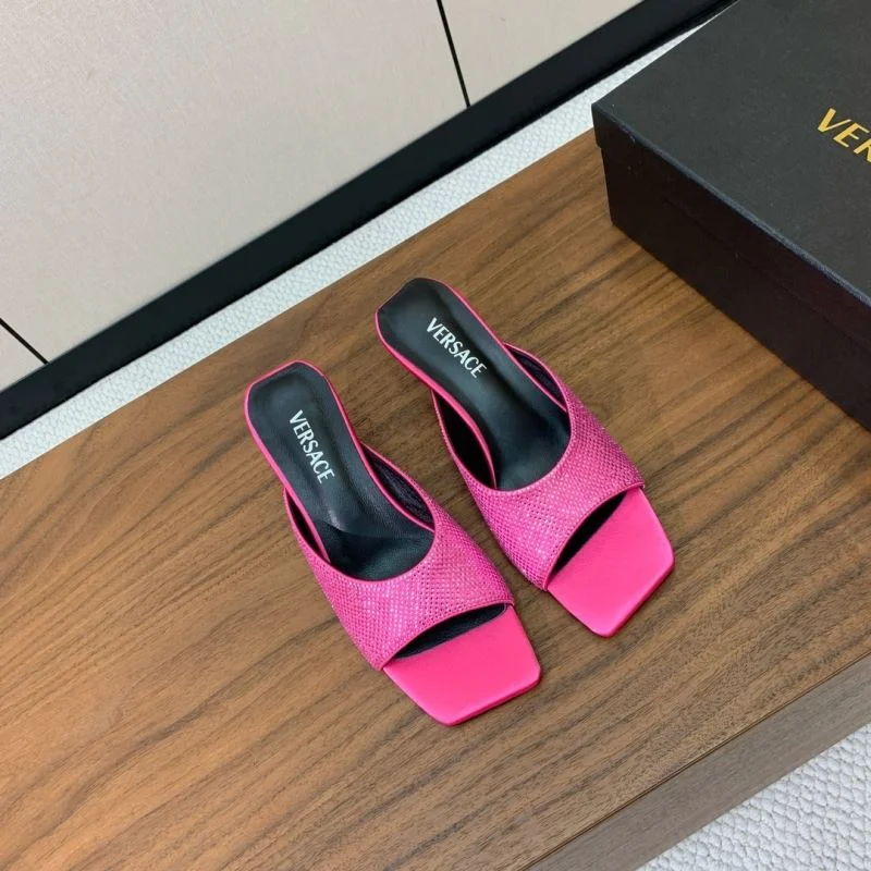 Versace Slippers Reliable 37399