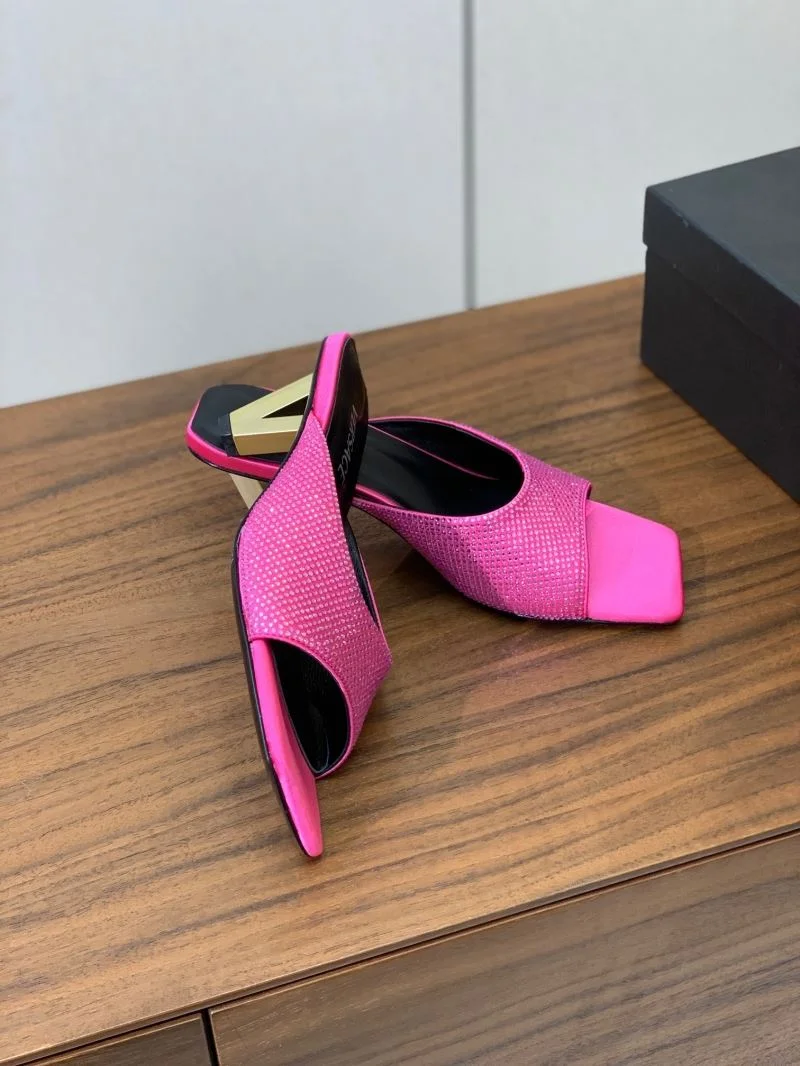 Versace Slippers Reliable 37399