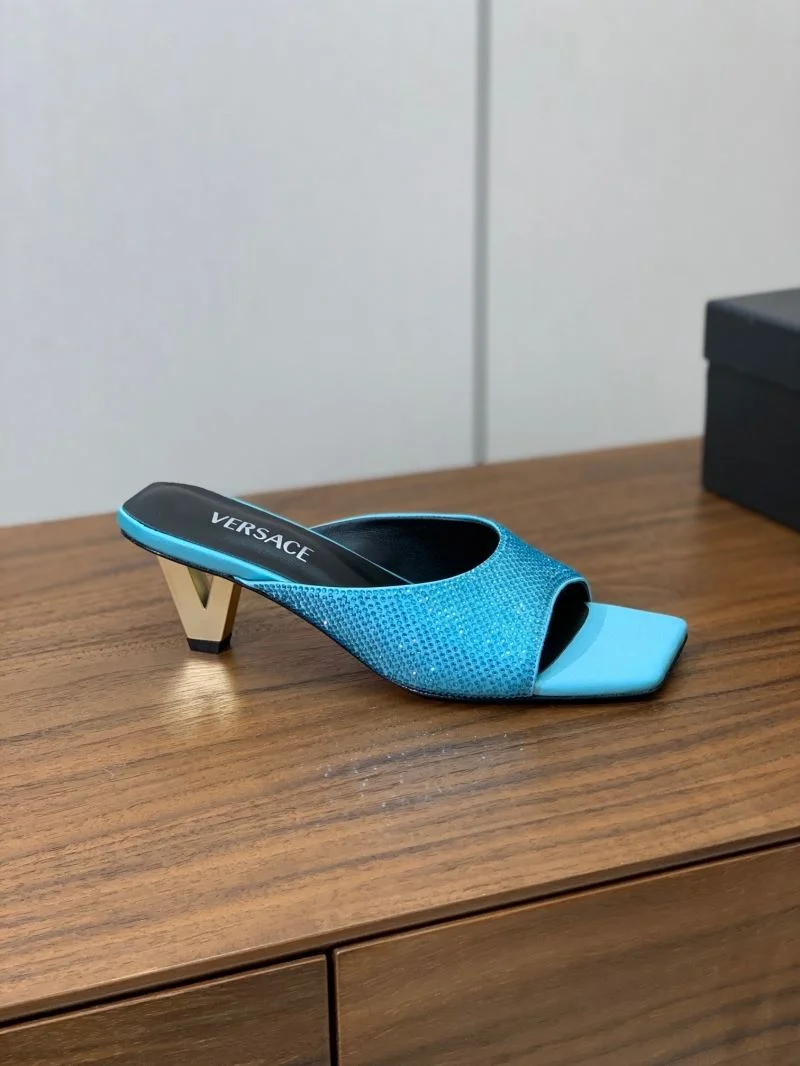 Versace Slippers Bold 37420
