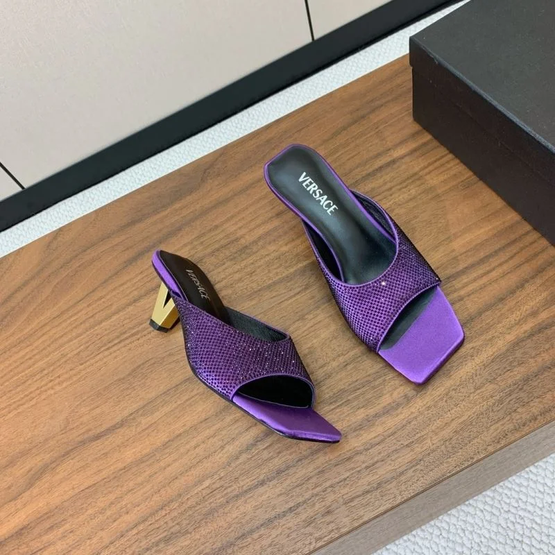 Affordable Versace Slippers 37405
