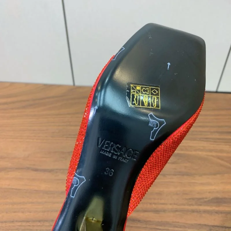 Versace Slippers UrbanChic 37423
