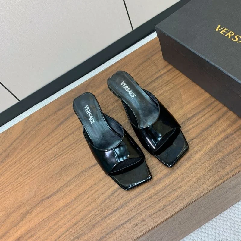Casual Versace Slippers 37421