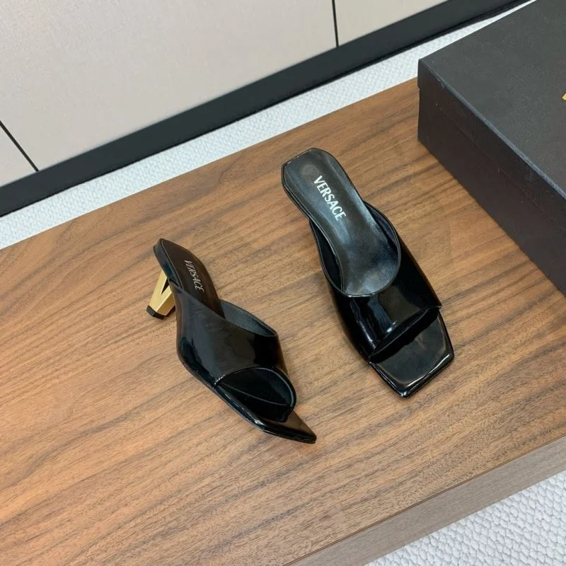 Casual Versace Slippers 37421