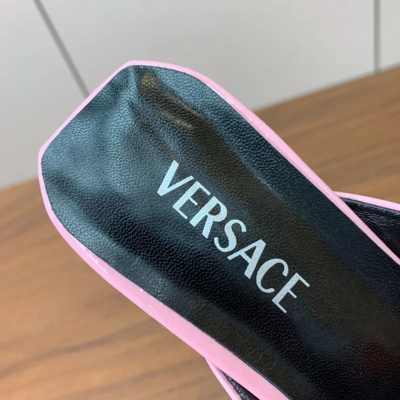Versace Slippers Soft 37412