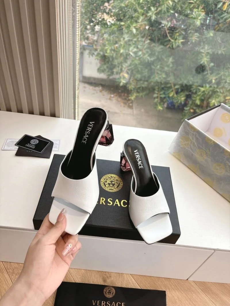 Breathable Versace Slippers 37377