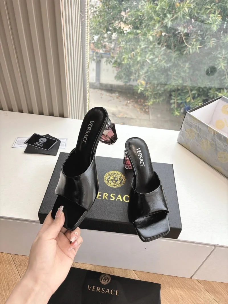 Neat Versace Slippers 37364