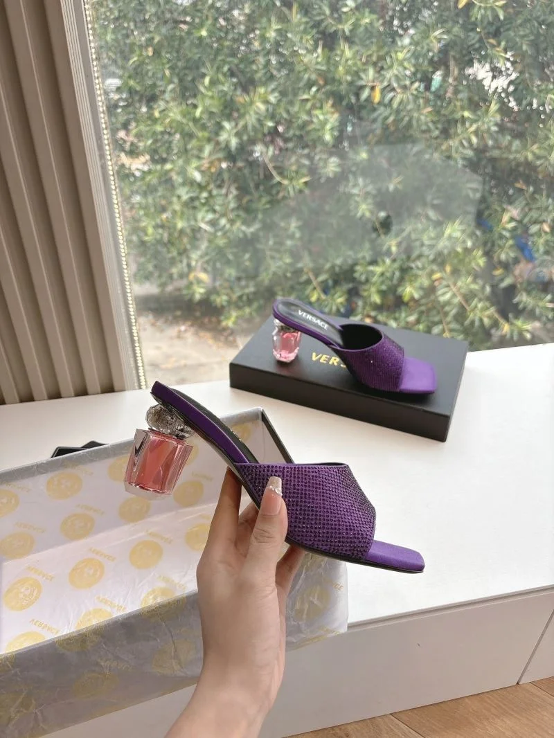 Versace Slippers TechFriendly 37365