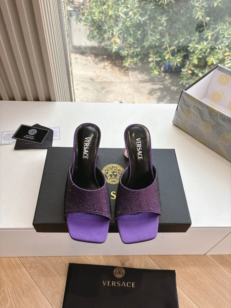 Versace Slippers TechFriendly 37365