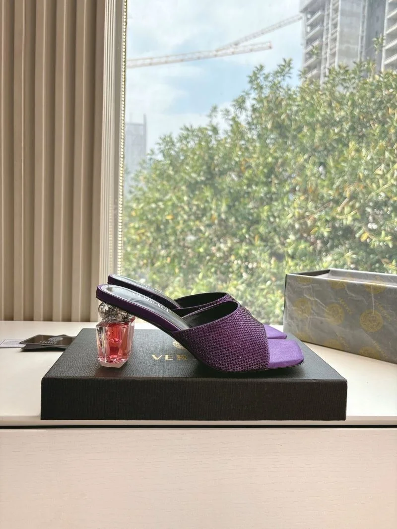 Versace Slippers TechFriendly 37365