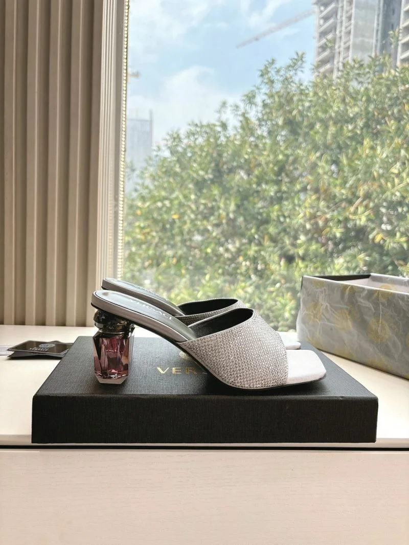Versace Slippers Flexible 37362