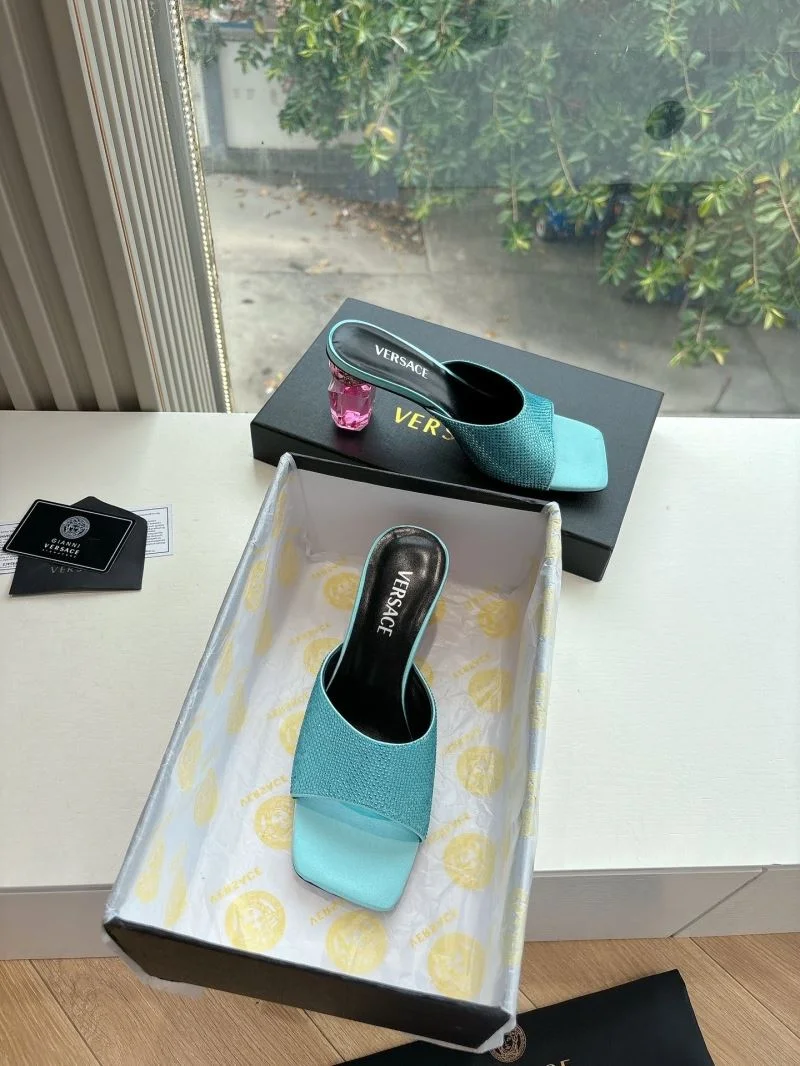 Versace Slippers GoodFit 37369
