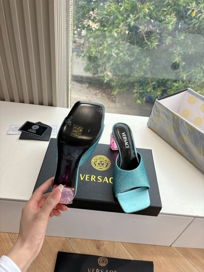Versace Slippers GoodFit 37369