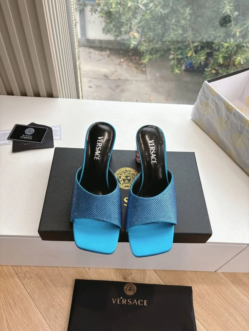 Practical Versace Slippers 37382