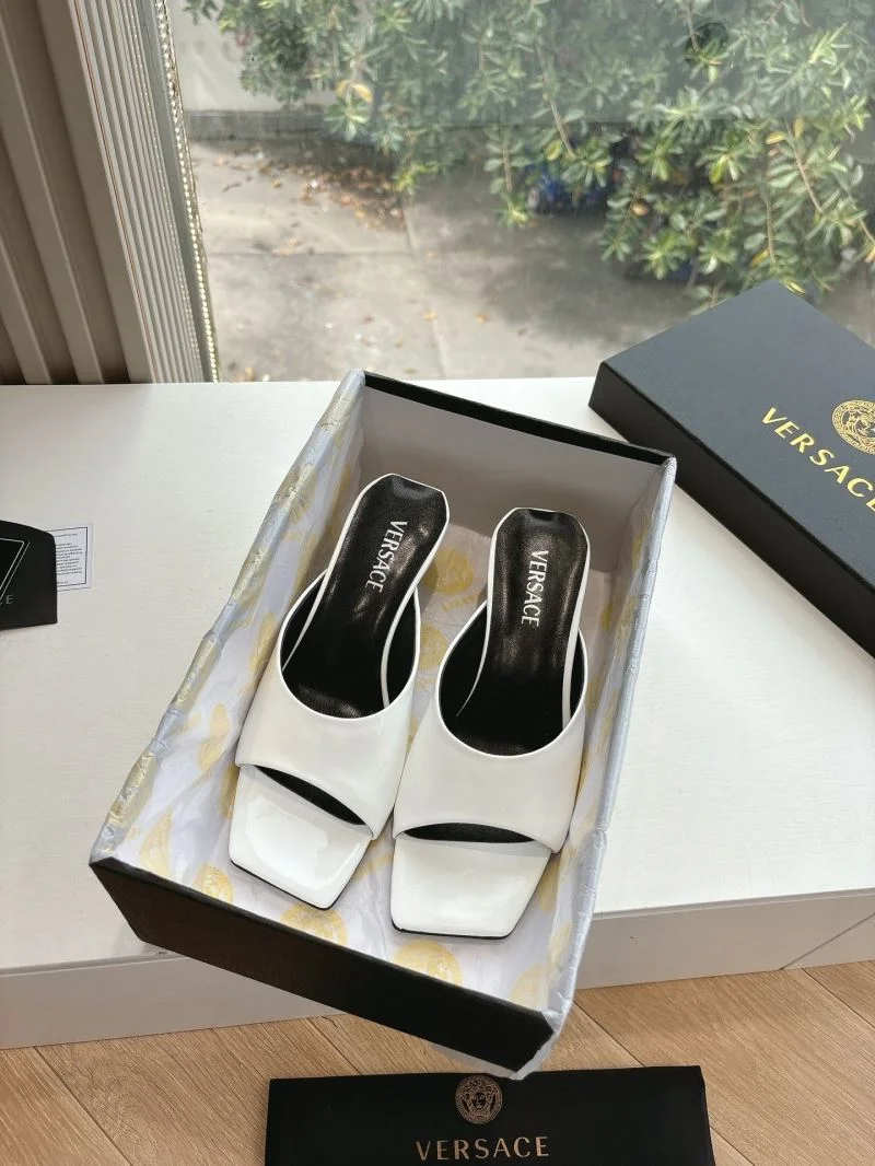 Casual Versace Slippers 37359