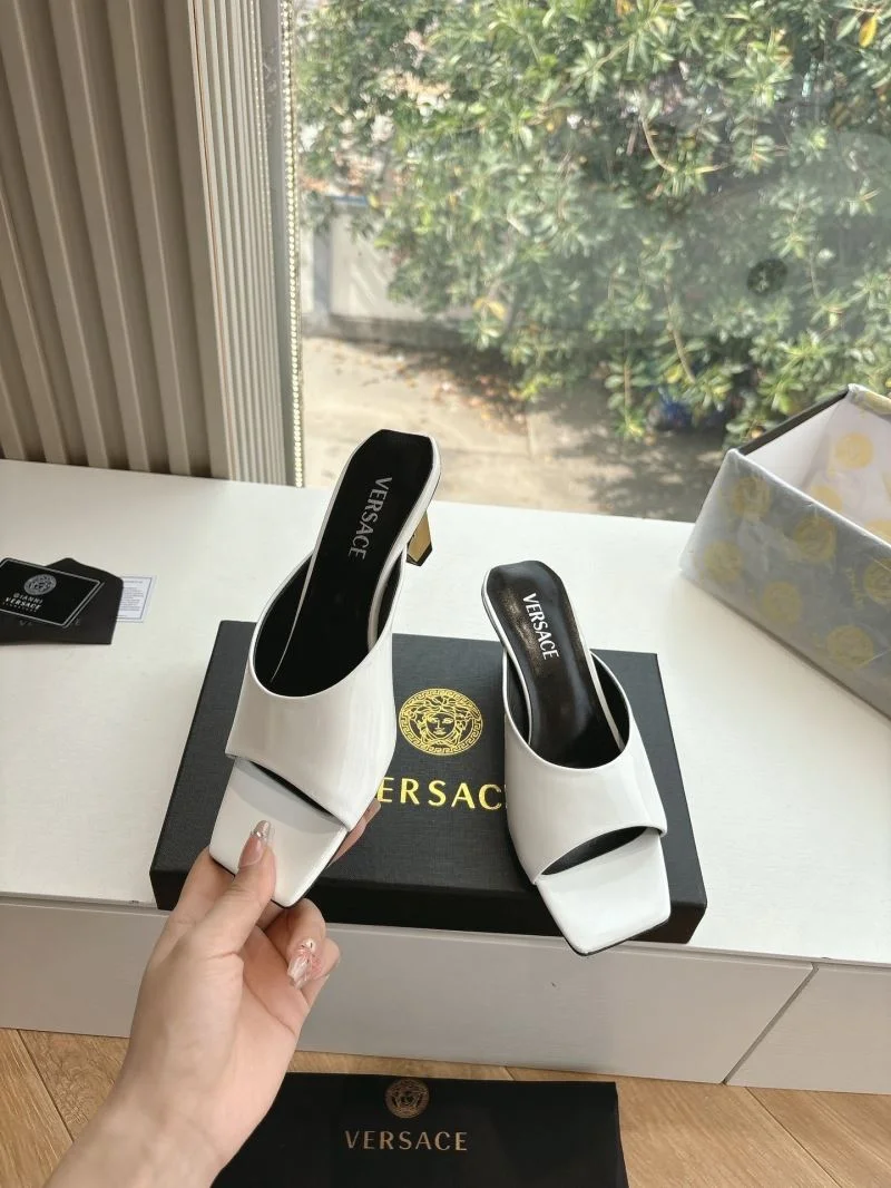 Casual Versace Slippers 37359