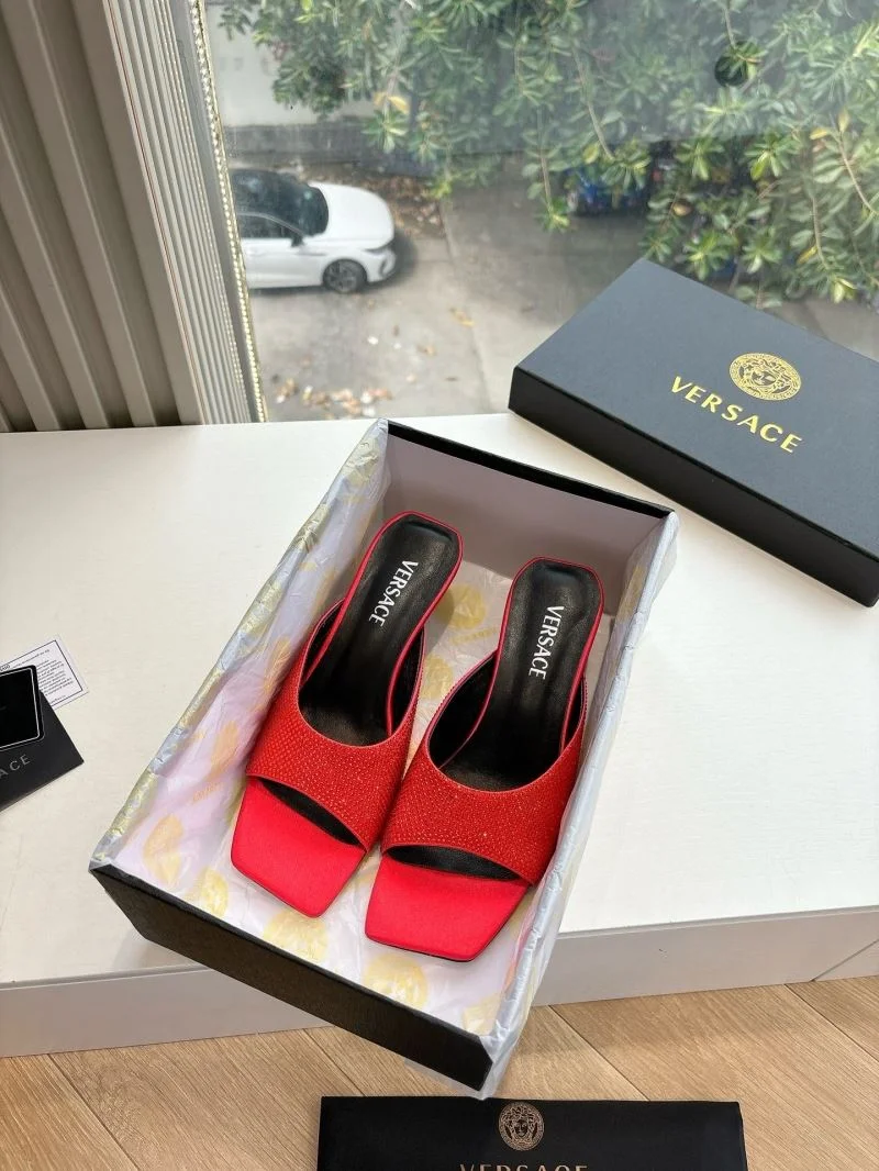 Versace Slippers Versatile 37355