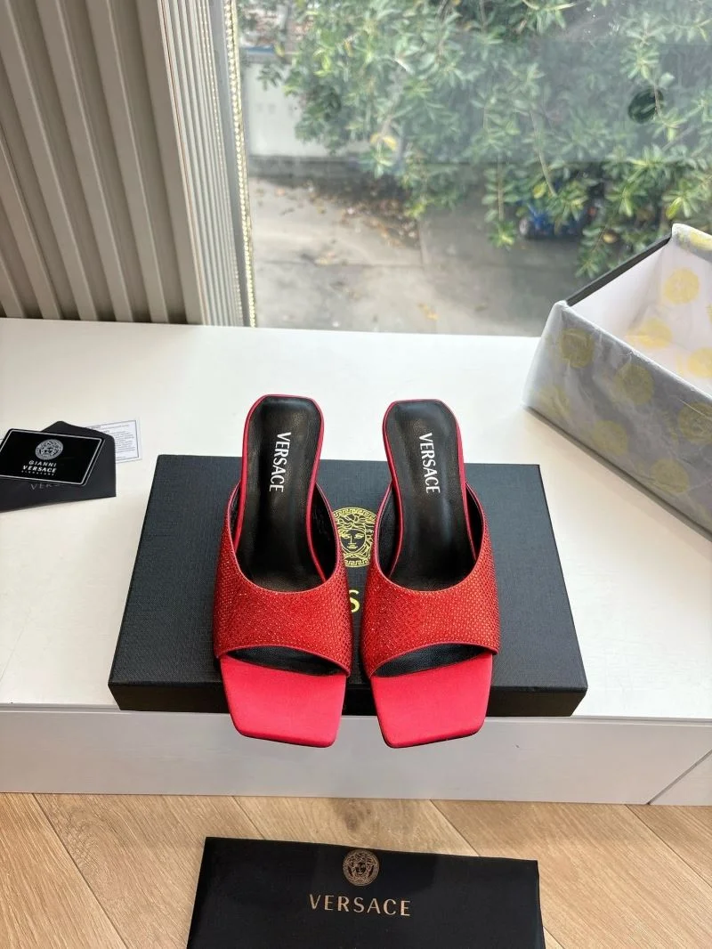 Versace Slippers Versatile 37355