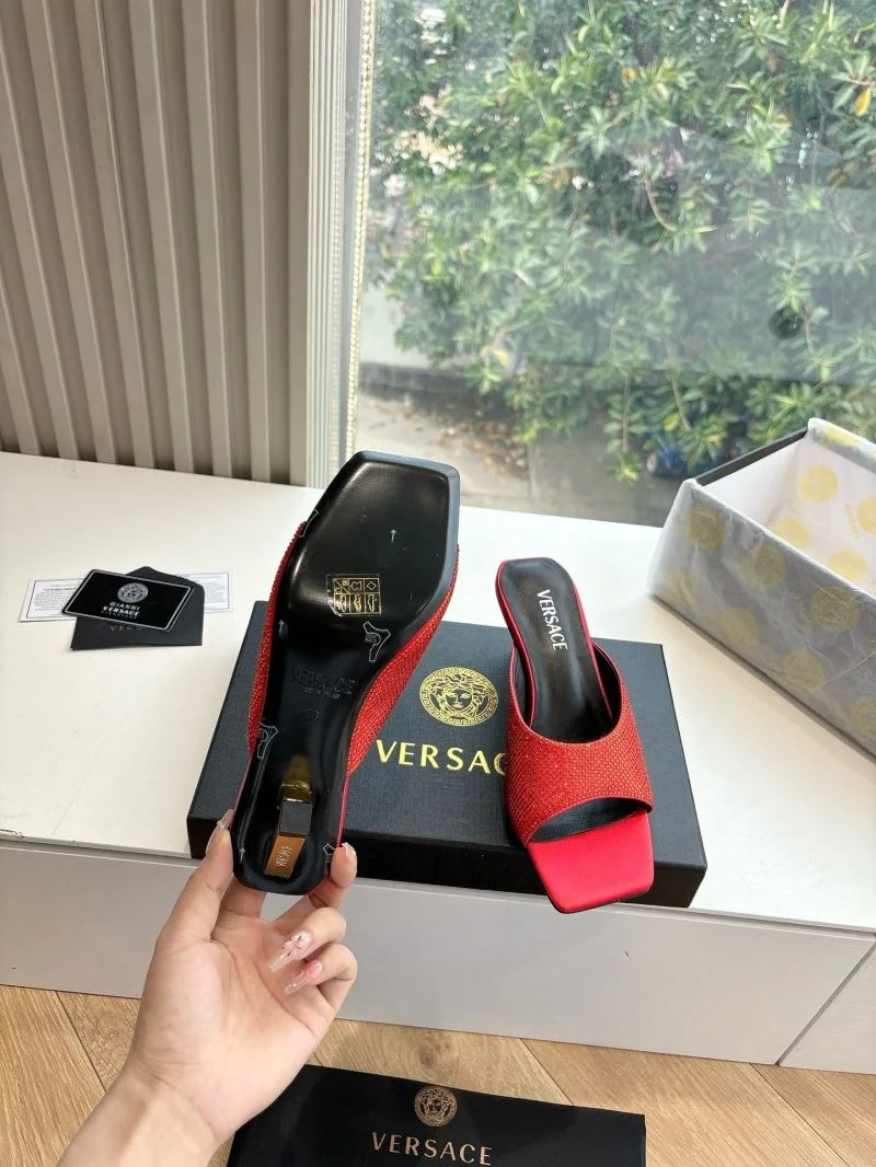 Versace Slippers Versatile 37355