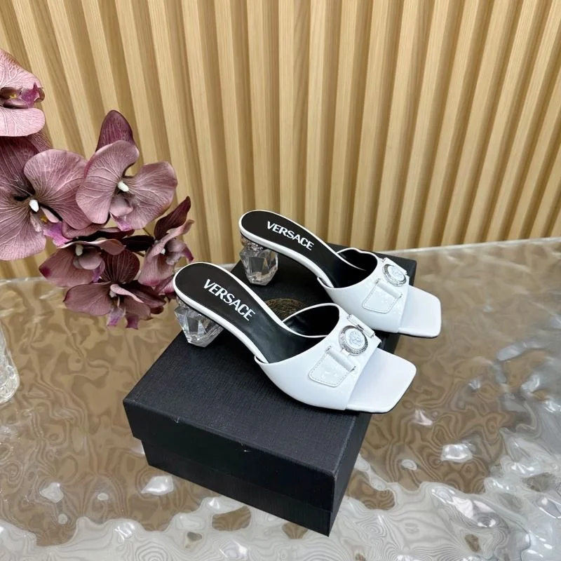 Versace Slippers Unique 37351
