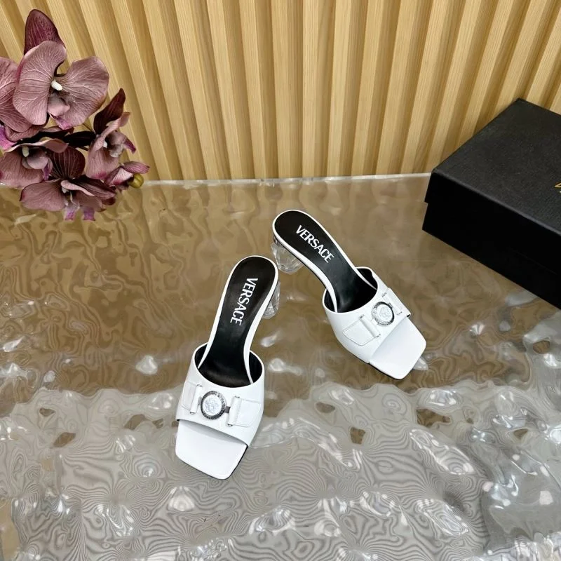 Versace Slippers Unique 37351