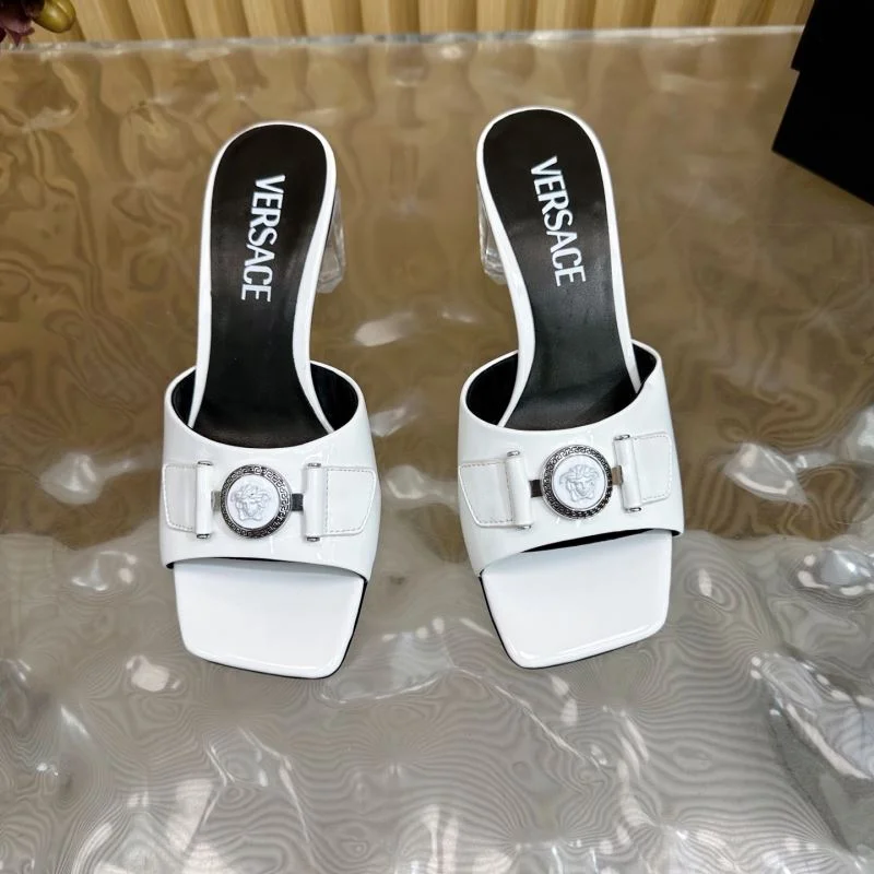Versace Slippers Unique 37351