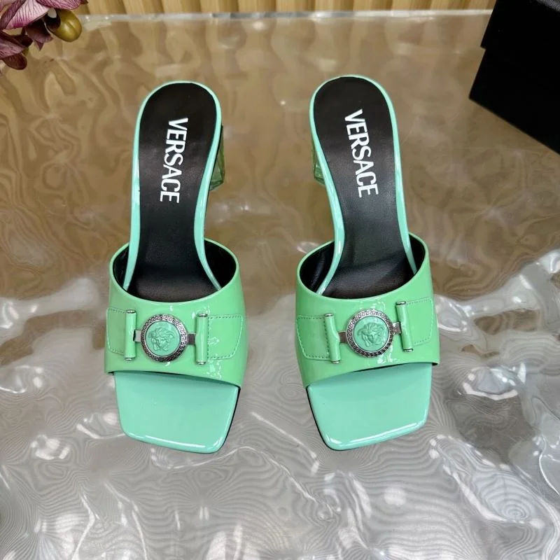 Versatile Versace Slippers 37347