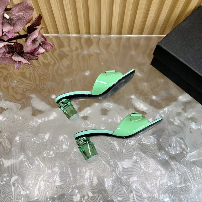 Versatile Versace Slippers 37347