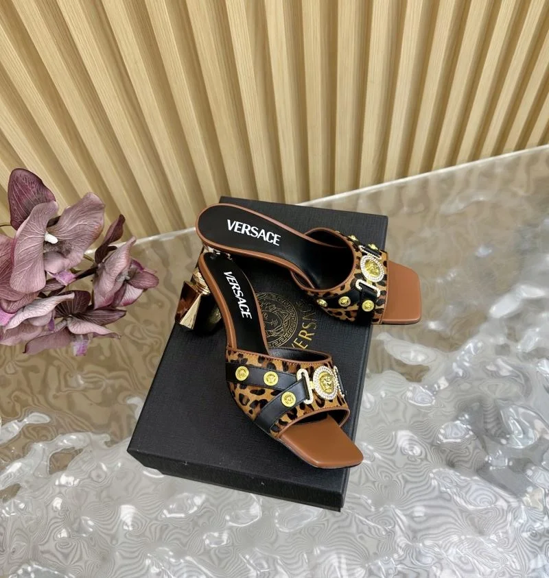 Versace Slippers NewStyle 37350