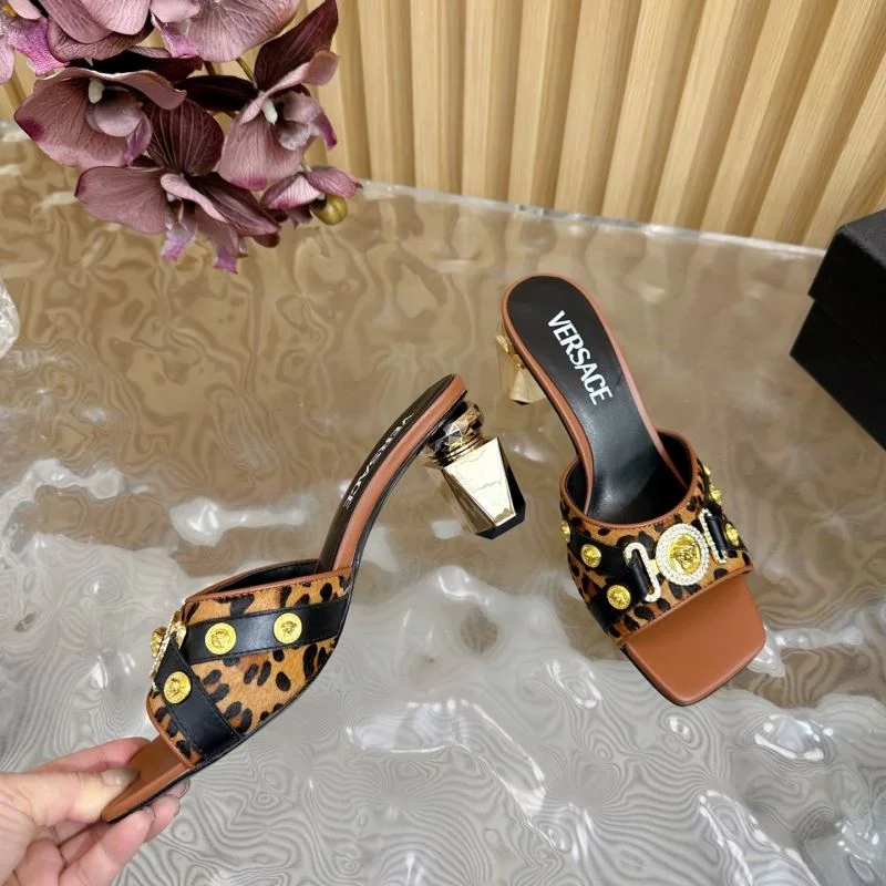 Versace Slippers NewStyle 37350