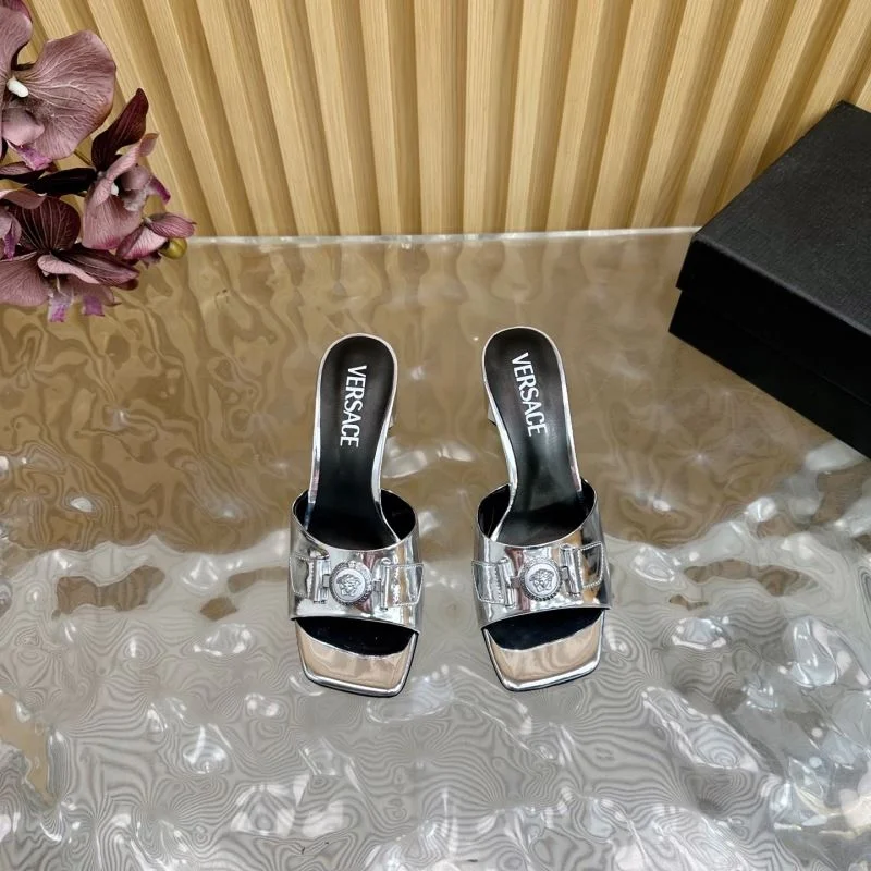 Versace Slippers Lightweight 37332