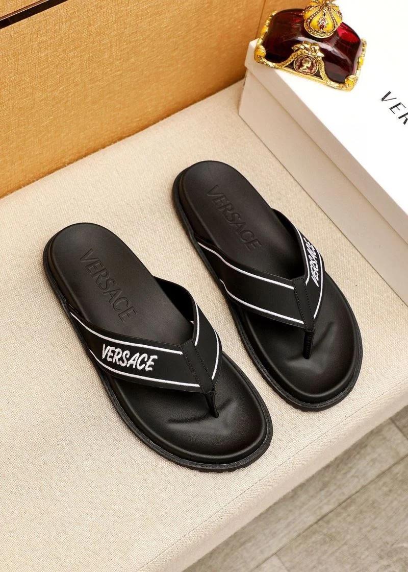Versace Slippers Lightweight 37476