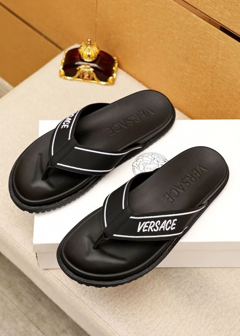 Versace Slippers Lightweight 37476