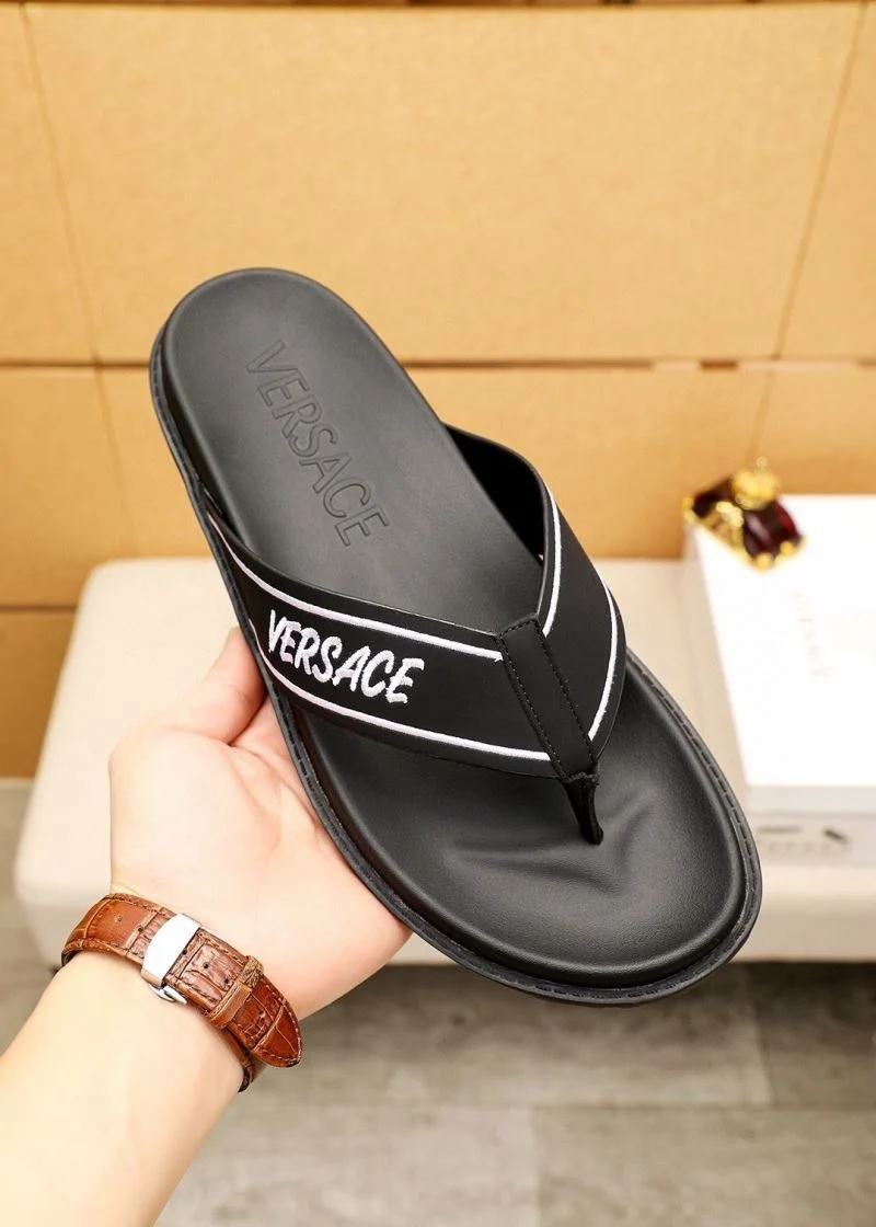 Versace Slippers Lightweight 37476