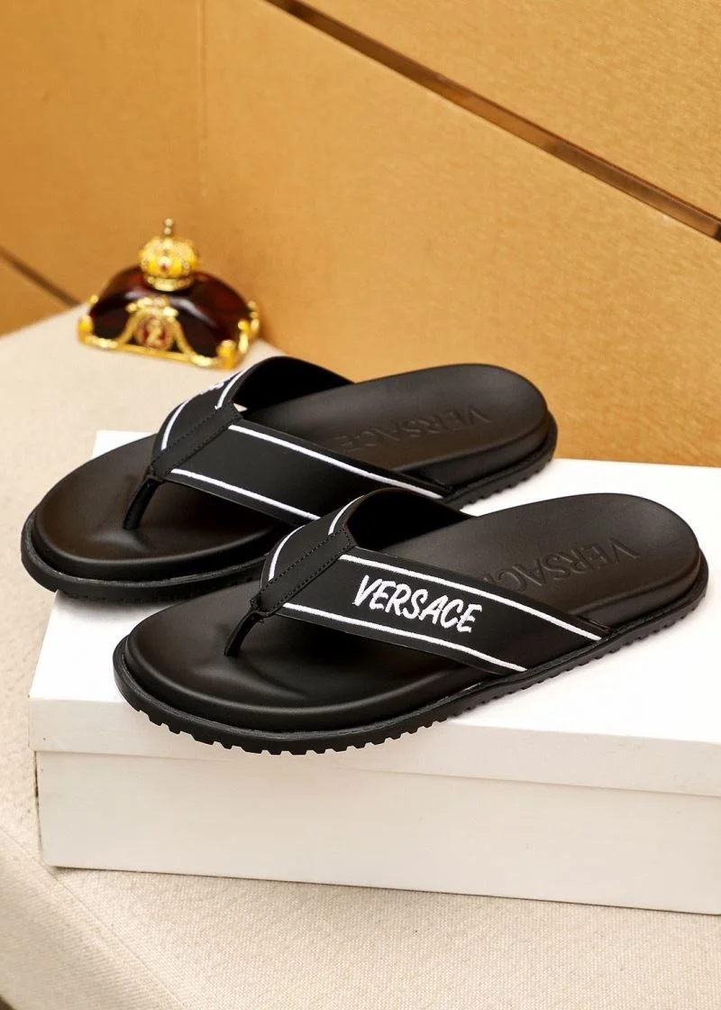 Versace Slippers Lightweight 37476