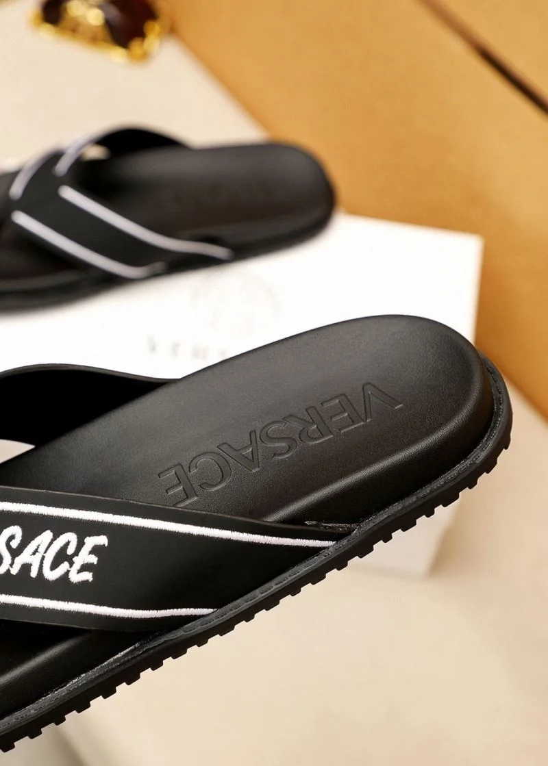 Versace Slippers Lightweight 37476