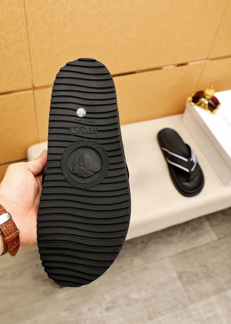 Versace Slippers Lightweight 37476