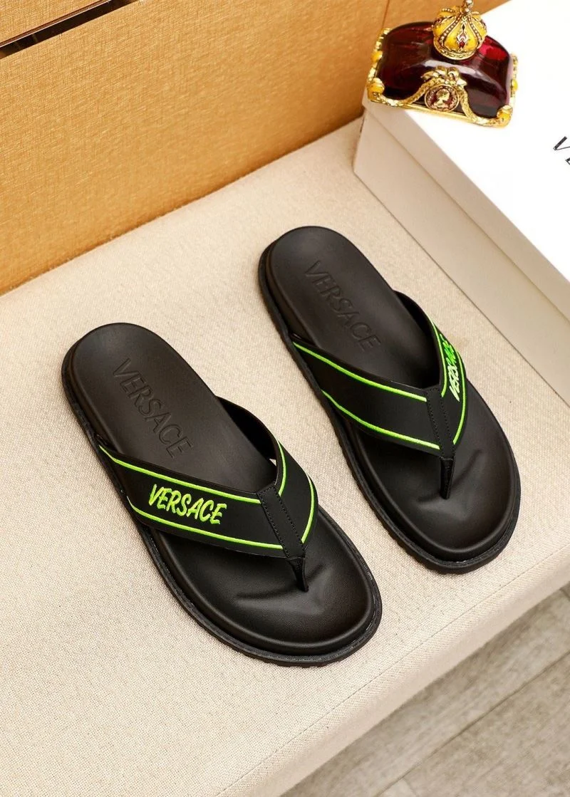 Durable Versace Slippers 37479