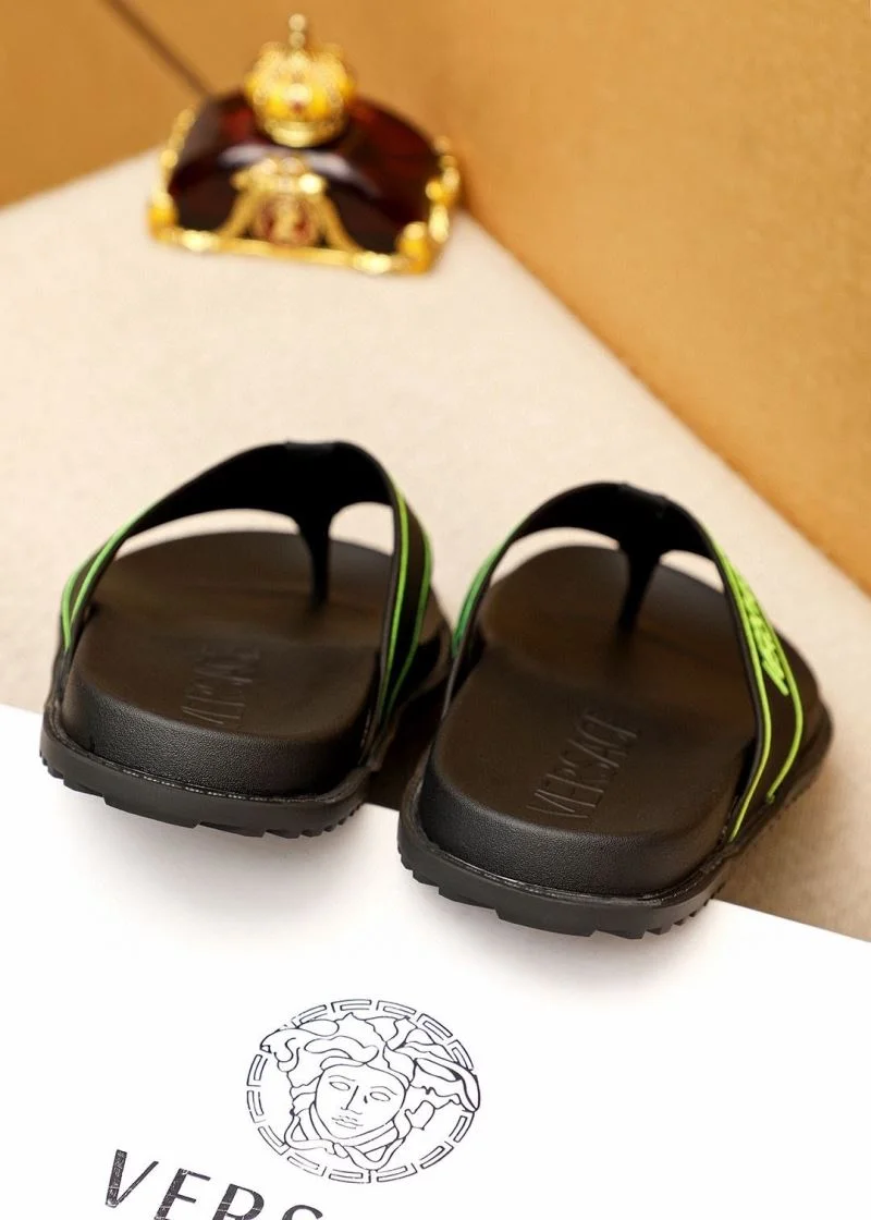Durable Versace Slippers 37479