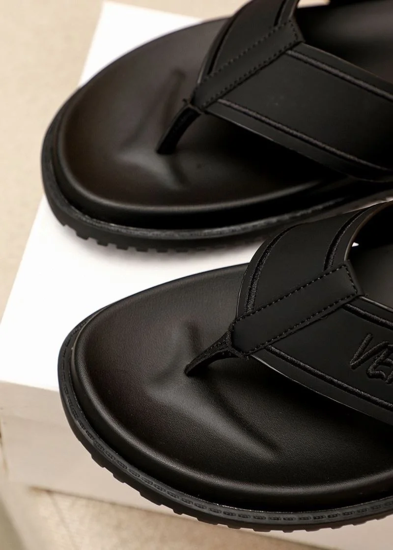 UrbanChic Versace Slippers 37474