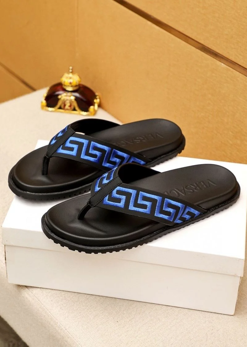 Versace Slippers WellDesigned 37475
