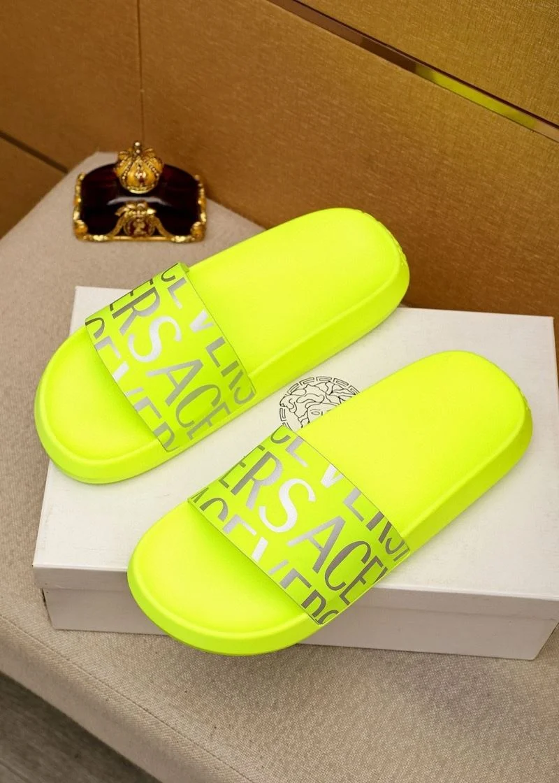 Versace Slippers Breathable 37459