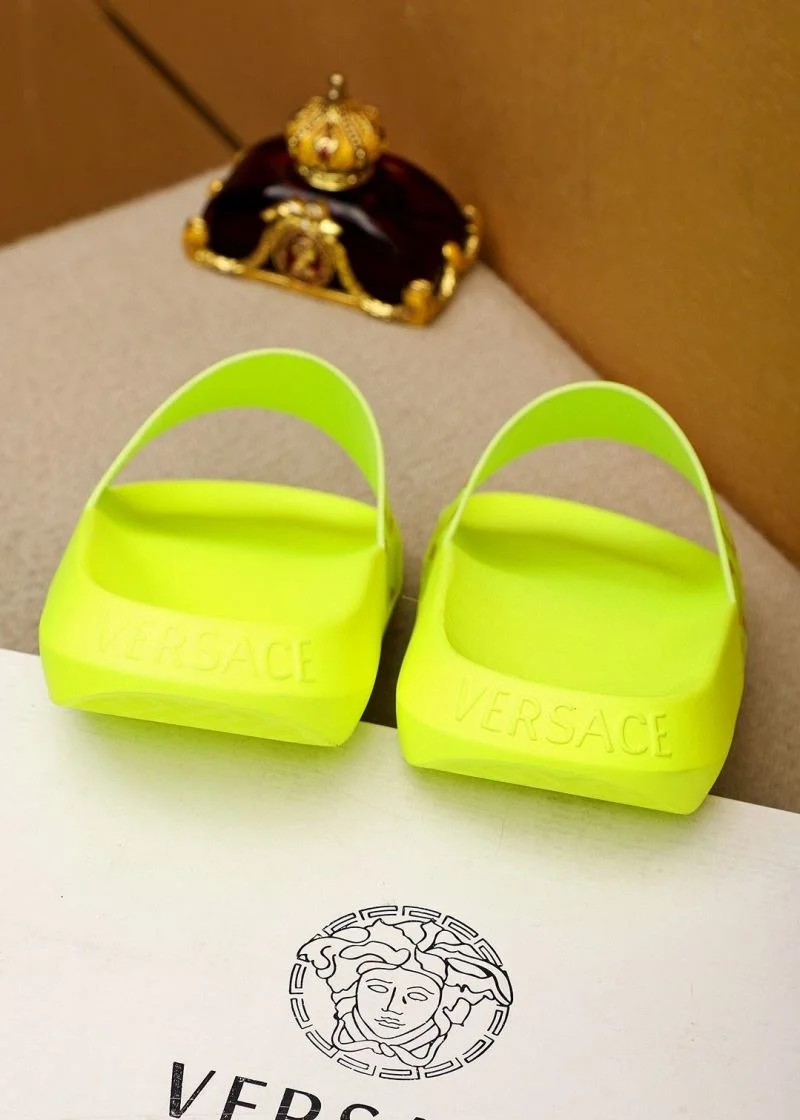 Versace Slippers Breathable 37459
