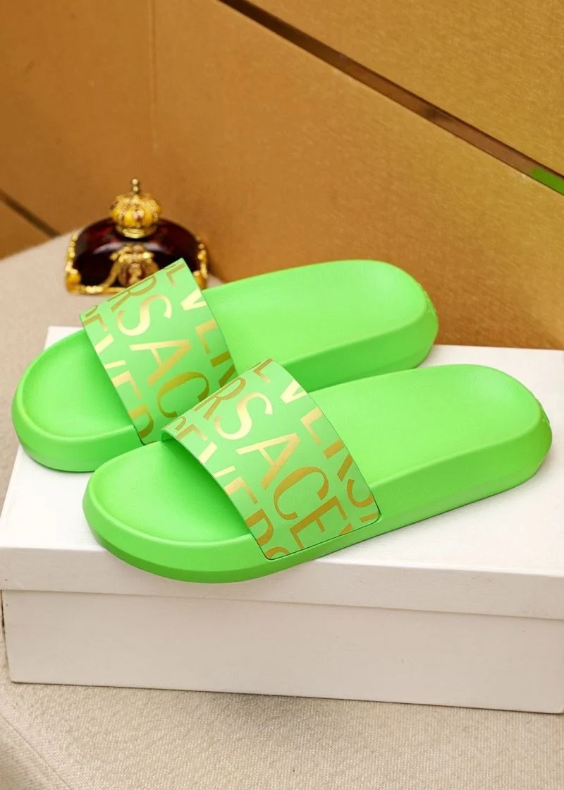 Stylish Versace Slippers 37463