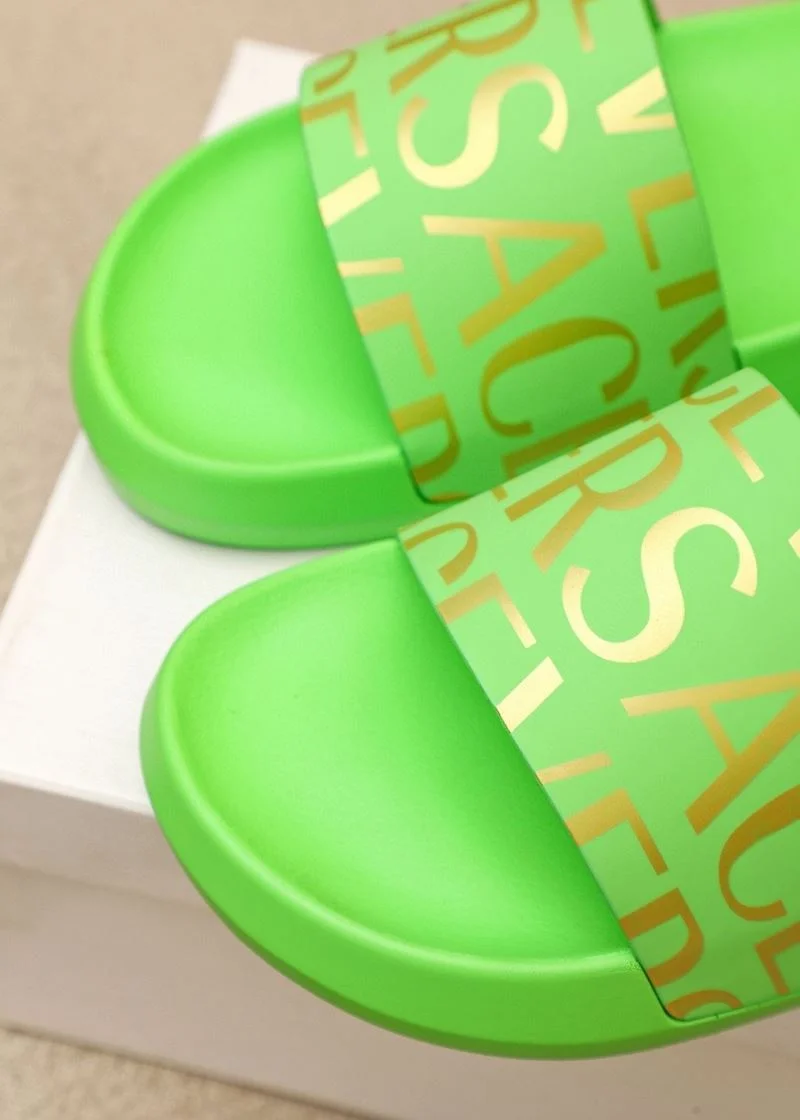 Stylish Versace Slippers 37463