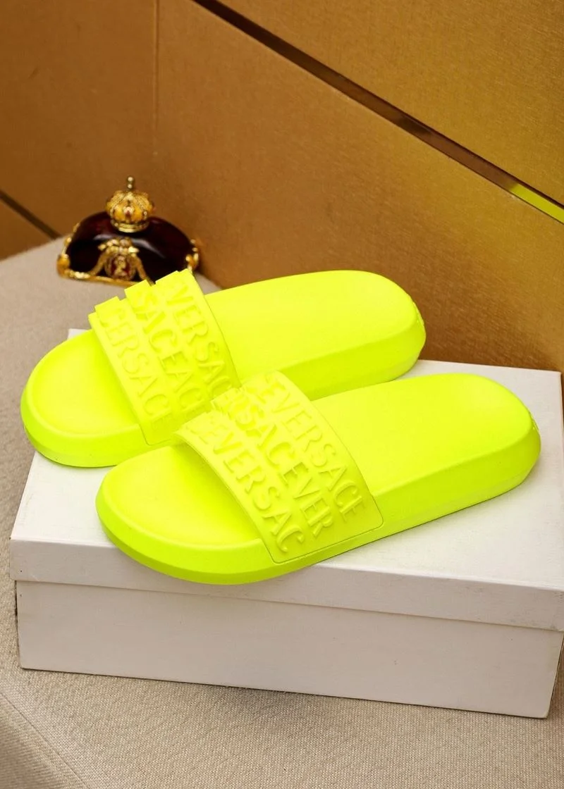 Timeless Versace Slippers 37453